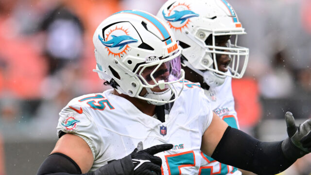 Philadelphia Eagles linebacker Jaelan Phillips