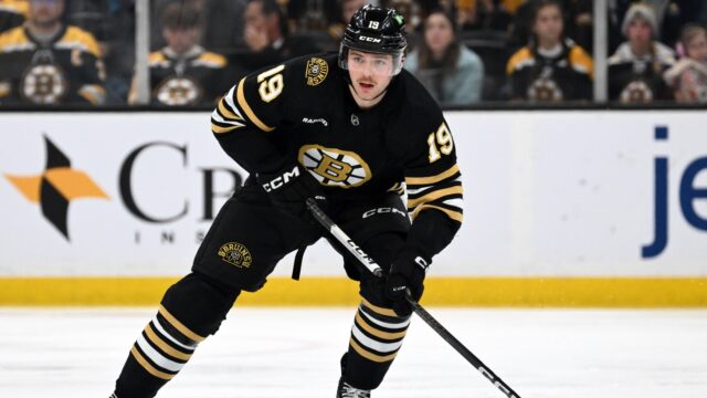 Boston Bruins forward Johnny Beecher