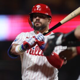 Boston Red Sox free agent target Kyle Schwarber