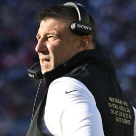 New England Patriots head coach Mike Vrabel