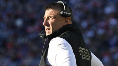 New England Patriots head coach Mike Vrabel