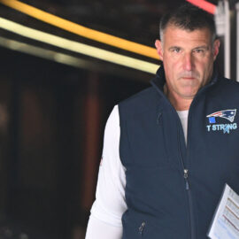 New England Patriots head coach Mike Vrabel