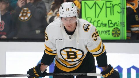 Boston Bruins forward Morgan Geekie