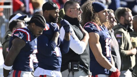 New England Patriots head coach Mike Vrabel