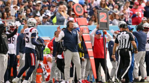 New England Patriots head coach Mike Vrabel