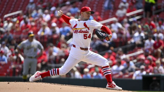 Starting pitcher Sonny Gray