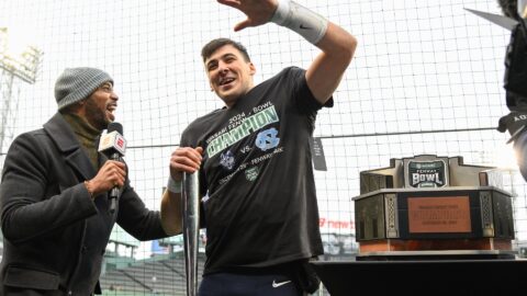 UConn Huskies quarterback Joe Fagnano