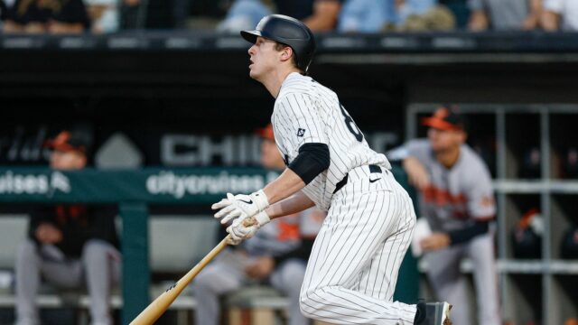 Chicago White Sox catcher Kyle Teel