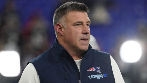 New England Patriots head coach Mike Vrabel