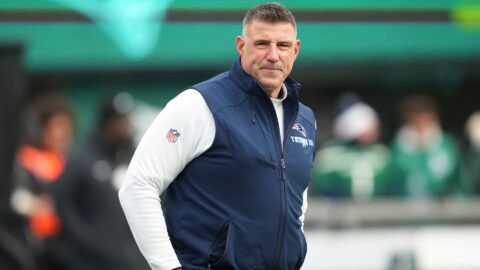 New England Patriots head coach Mike Vrabel