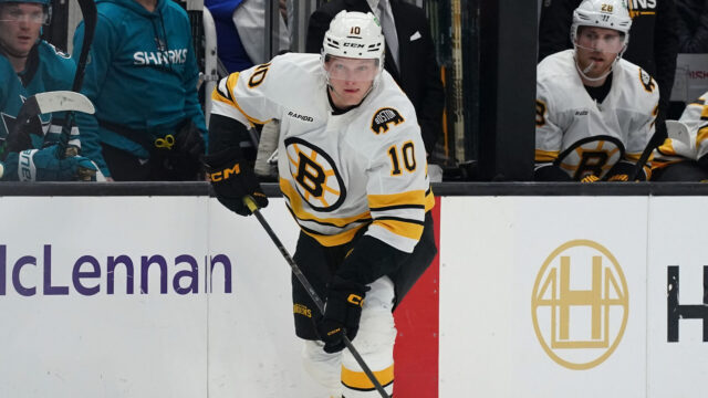 Boston Bruins left winger Riley Tufte