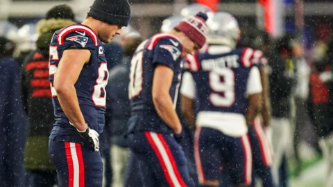 New England Patriots quarterback Drake Maye and tight end Hunter Henry