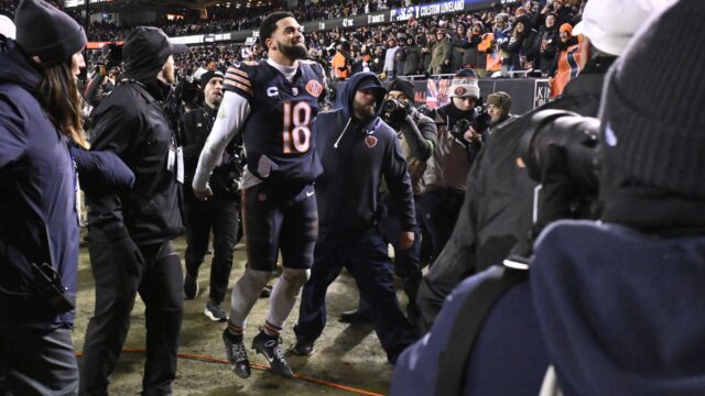 Chicago Bears quarterback Caleb Williams