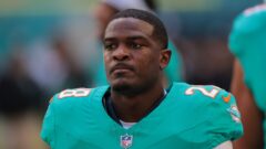 Miami Dolphins running back De'Von Achane