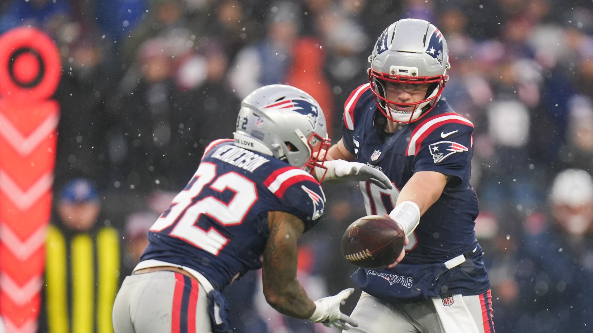 Patriots’ Mike Vrabel Shares Expectations For Drake Maye In AFC Championship