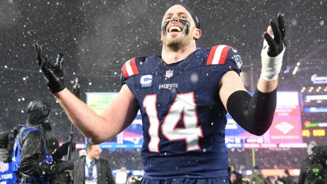 New England Patriots linebacker Robert Spillane