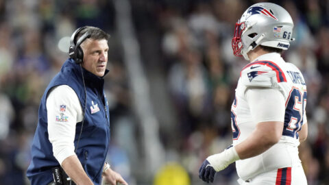 New England Patriots head coach Mike Vrabel and left tackle Will Campbell