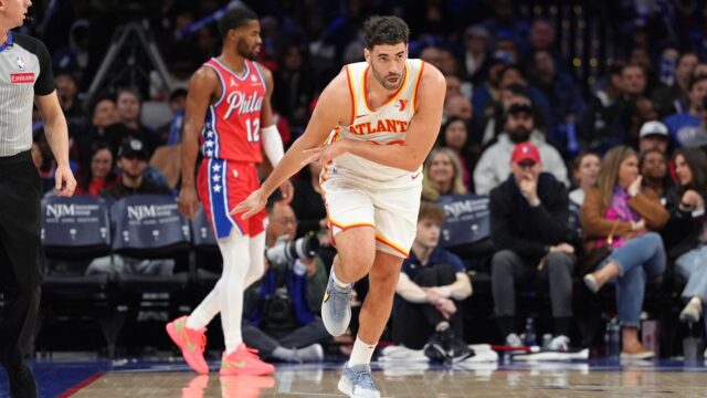 Forward Georges Niang